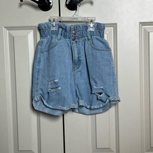 High waisted size small paper bag shorts